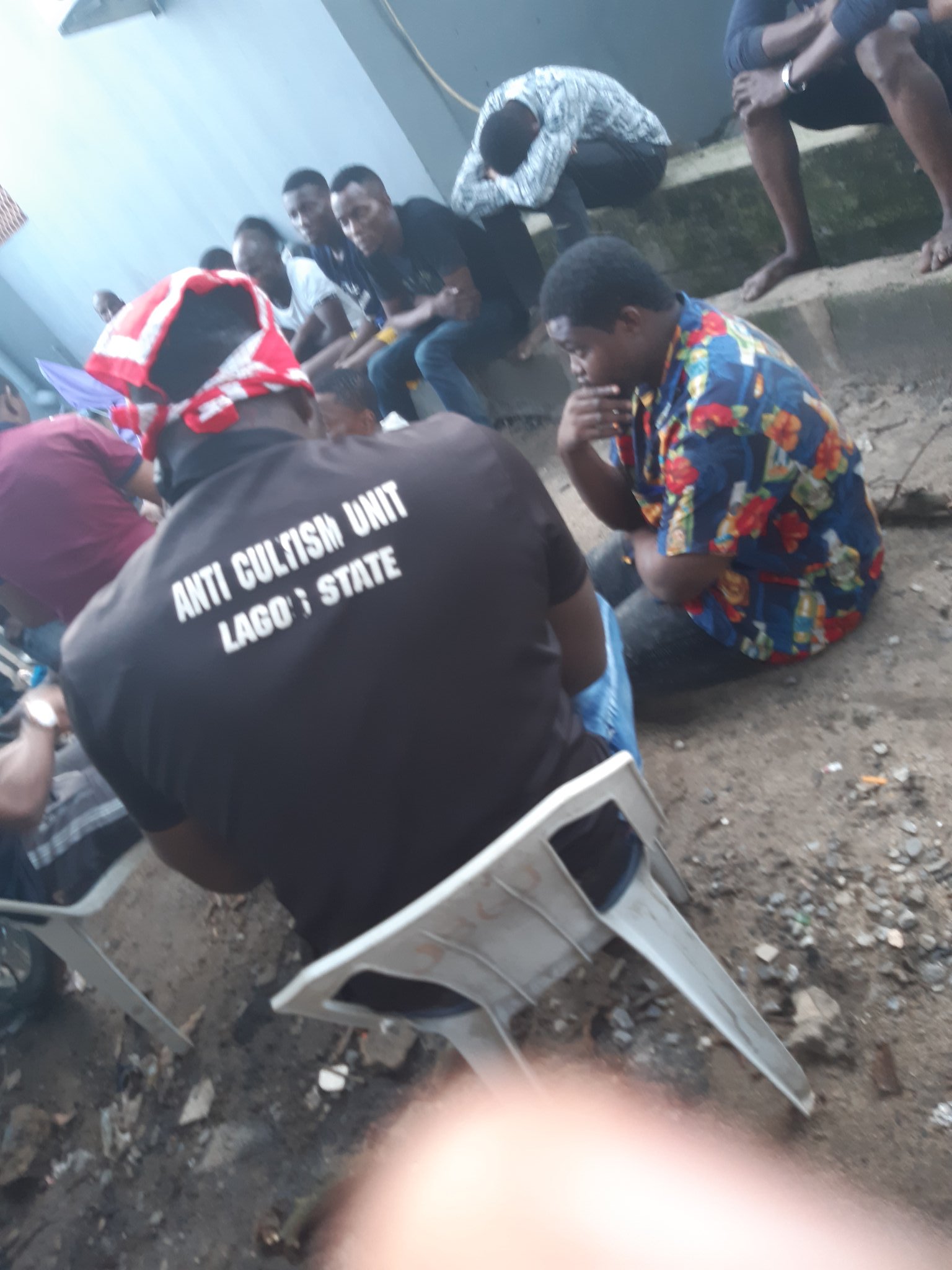 SARS from Bariga detaining Nigerians