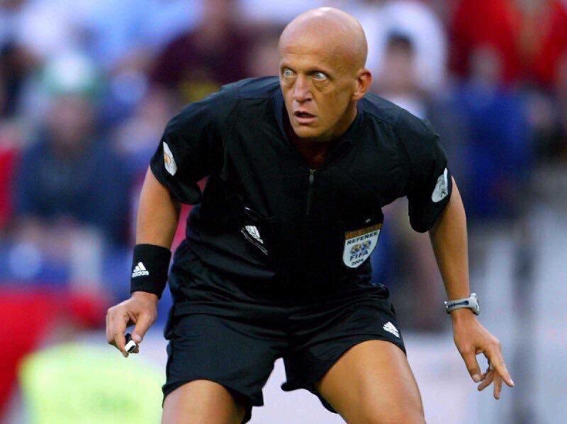 Funny referee at FIFA world cup