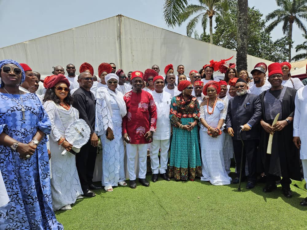 Peter Obi at the funeral of Late Dr. Chukwuemeka Ezeife (Okwadike Igbo-Ukwu) 