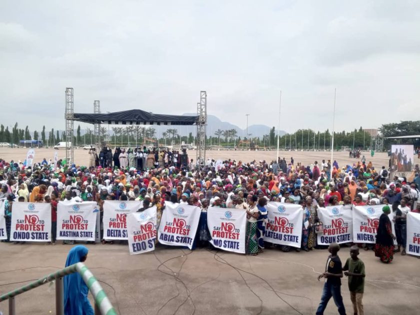 Anti protesters in Eagles square Abuja